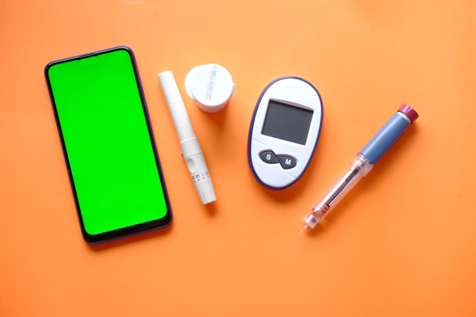 Type 1 Diabetes in Teenagers: Managing Transition and Independence